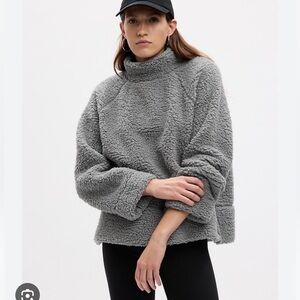 GAP Mockneck Pullover Sherpa Sweatshirt Pullover Gray size XSmall